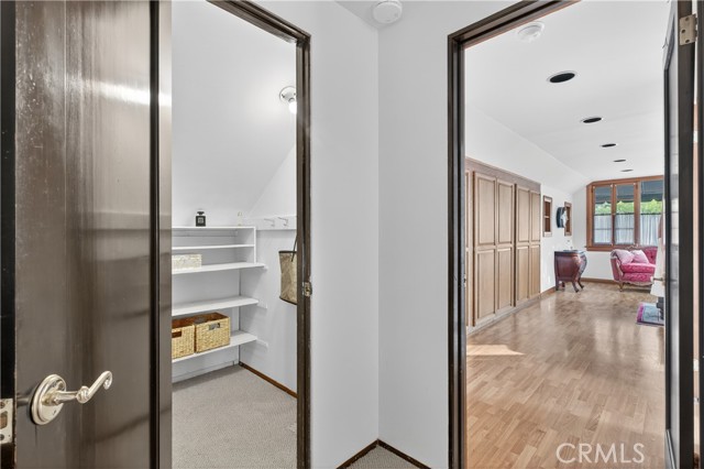 Detail Gallery Image 33 of 54 For 115 Annandale Rd, Pasadena,  CA 91105 - 4 Beds | 3 Baths