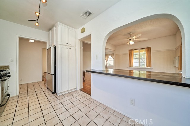 Detail Gallery Image 10 of 34 For 4318 Maybank, Lakewood,  CA 90712 - 3 Beds | 2 Baths