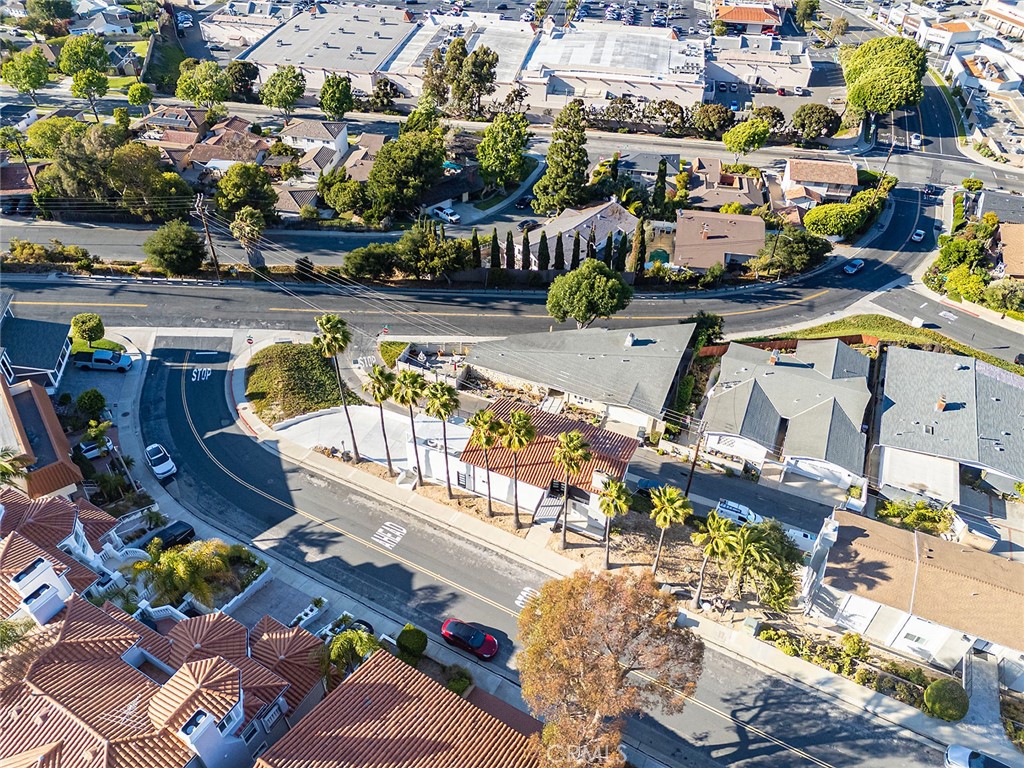 MLS #OC25133197 image #56