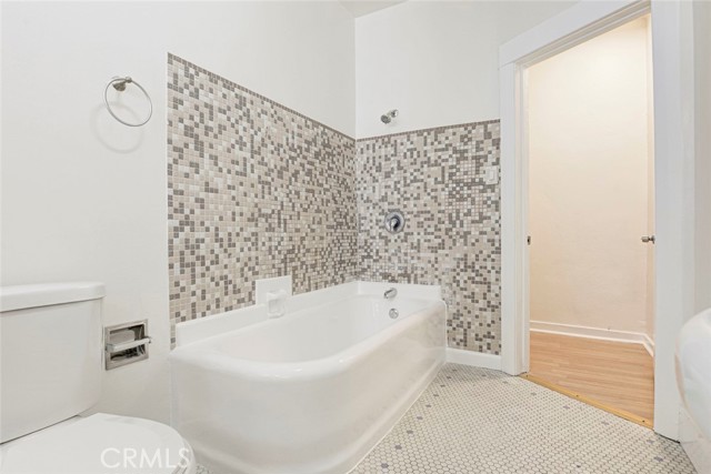 Detail Gallery Image 17 of 21 For 648 Patterson Ave, Glendale,  CA 91203 - 1 Beds | 1 Baths