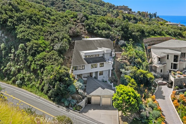 Image 1 of 37 For 901 Summit Drive