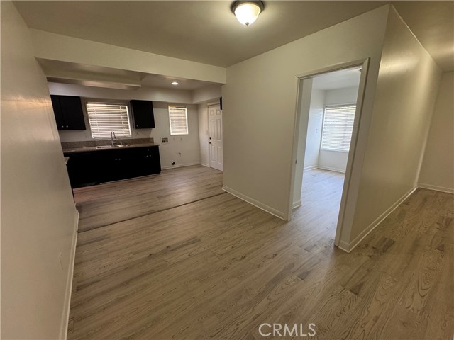 Detail Gallery Image 15 of 39 For 2916 Halldale, Los Angeles,  CA 90018 - 3 Beds | 2 Baths