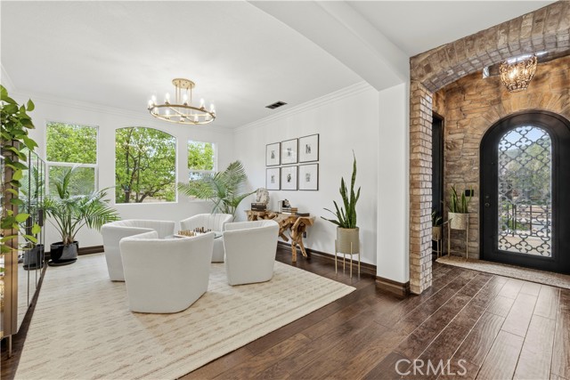 Detail Gallery Image 5 of 56 For 24987 Greensbrier Dr, Stevenson Ranch,  CA 91381 - 5 Beds | 4 Baths