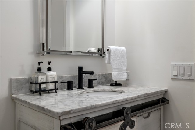 3325 Sagewood Hills Road, Vista CA: https://media.crmls.org/medias/7bf50fee-beec-4c8c-9a5b-a8d8abba37d7.jpg