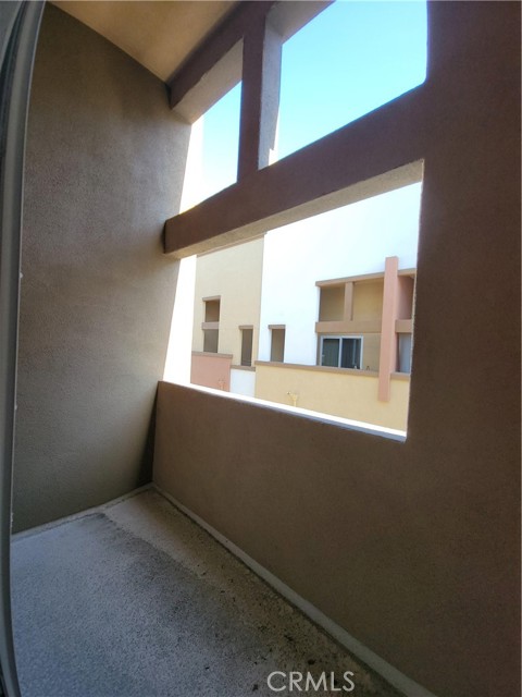 Detail Gallery Image 26 of 26 For 1568 W Artesia Square #E,  Gardena,  CA 90248 - 2 Beds | 2/1 Baths