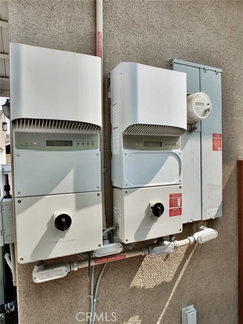 4513 N Paramount Boulevard, Lakewood CA: https://media.crmls.org/medias/7bf55b78-d96b-4c86-80b0-a1ae2c9f4b4e.jpg
