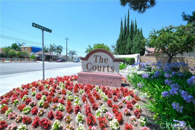 16329 Cherry Fall Lane, Cerritos CA: https://media.crmls.org/medias/7bf85b6f-f7c8-4db4-a25f-cb9f5e6caf87.jpg