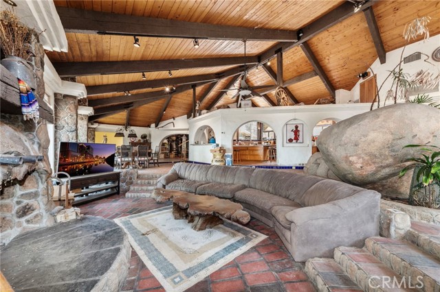 Detail Gallery Image 7 of 61 For 23676 Old Manzanita Rd, Valley Center,  CA 92082 - 3 Beds | 3/1 Baths