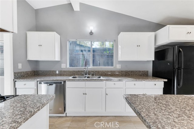 Detail Gallery Image 11 of 43 For 20416 Coulson, Woodland Hills,  CA 91367 - 3 Beds | 2/1 Baths