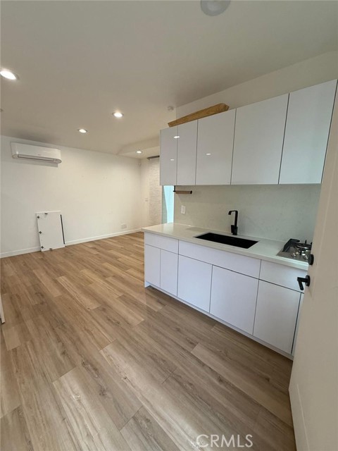 22539 Dolorosa Street, Woodland Hills CA: https://media.crmls.org/medias/7bf9f675-4872-488c-bfb2-f5e89f5d3c7e.jpg