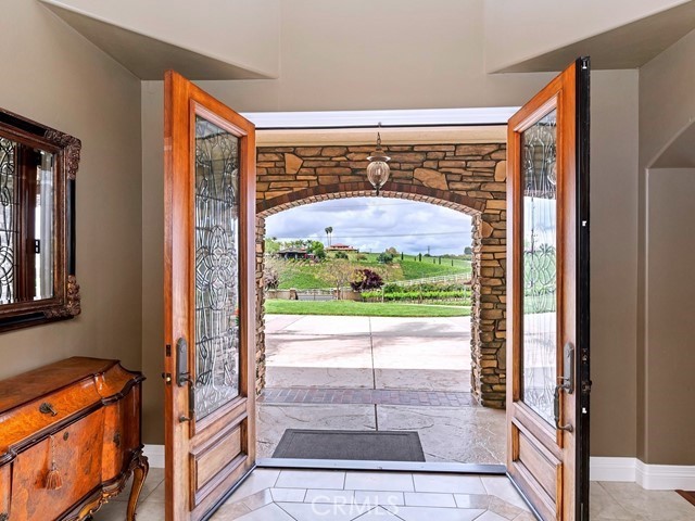 Detail Gallery Image 17 of 70 For 36090 Monte De Oro Rd, Temecula,  CA 92592 - 6 Beds | 5 Baths