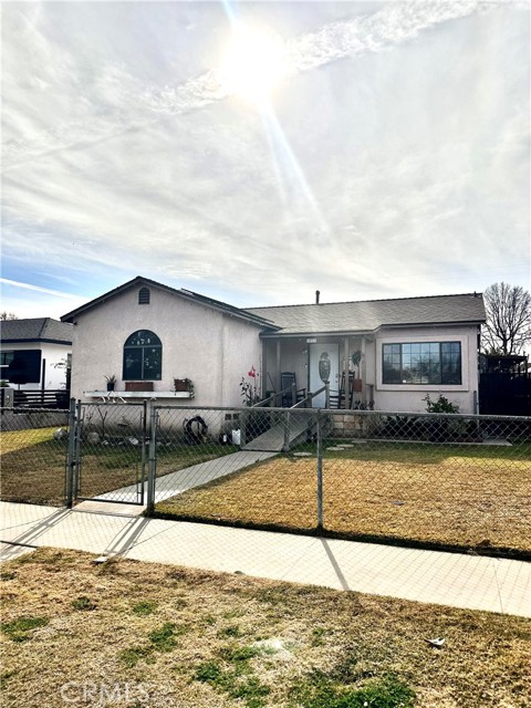 Listing Details for 4552 Carlin Avenue, Lynwood, CA 90262