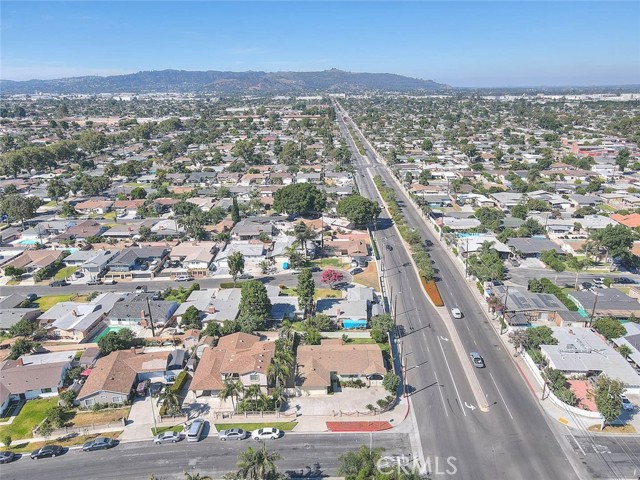 14104 Barrydale Street, La Puente CA: https://media.crmls.org/medias/7bfb4843-fca9-4f6d-95b6-cf91626572f4.jpg