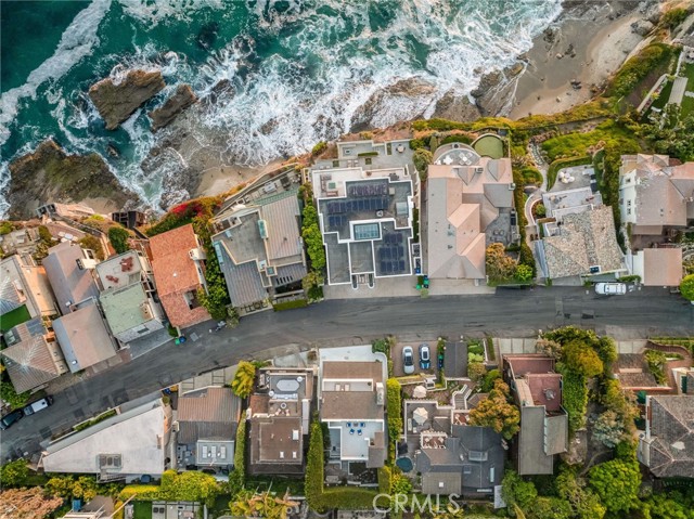 2664 Victoria Drive, Laguna Beach CA: https://media.crmls.org/medias/7bfc555c-79ee-4c3e-82f5-2efc1e2ca86e.jpg