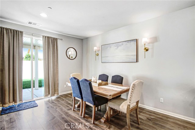 Detail Gallery Image 9 of 35 For 34755 Myoporum, Murrieta,  CA 92563 - 4 Beds | 3/1 Baths