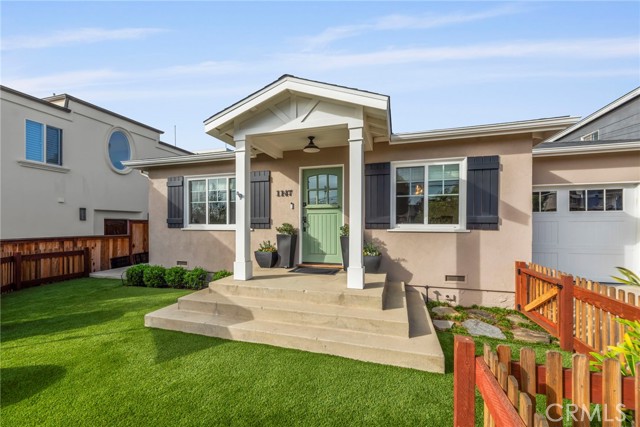 1147 7th Street, Hermosa Beach, California 90254, 3 Bedrooms Bedrooms, ,2 BathroomsBathrooms,Residential,For Sale,7th Street,SB25258608 1147 7th Street, Hermosa Beach, California 90254, 3 Bedrooms Bedrooms, ,2 BathroomsBathrooms,Residential,For Sale,7th Street,SB25258608