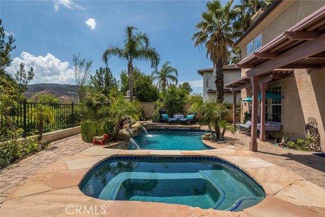 25808 Tennyson Lane, Stevenson Ranch CA: https://media.crmls.org/medias/7bfd4027-84ec-470d-8415-d562d8ea1989.jpg