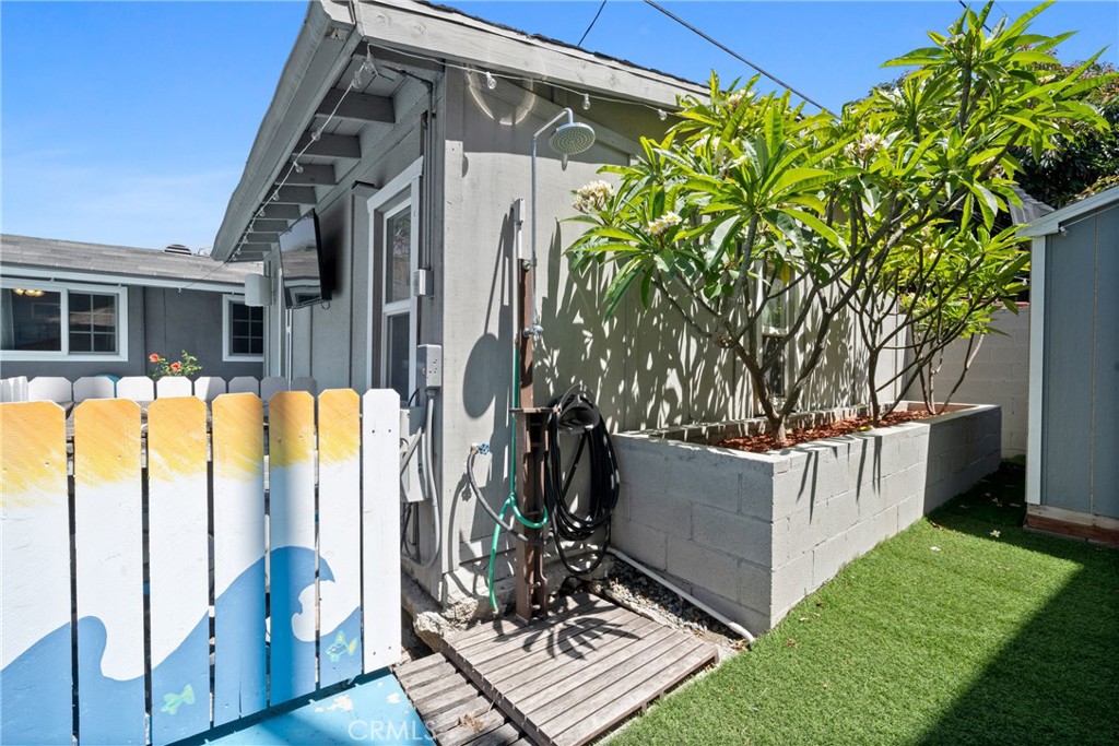 7bfd4981 E7ea 4240 A96d 281e5b92697c