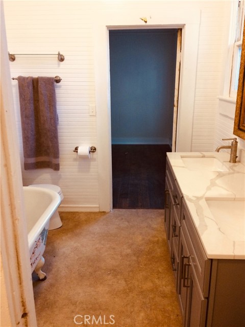 600 6th Street, Lakeport CA: https://media.crmls.org/medias/7bfd8e7b-6a6d-4a16-9a1c-41f68f4637c4.jpg
