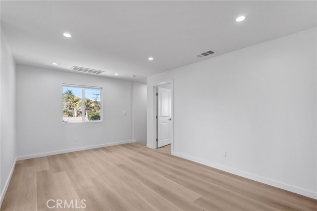 10517 Firmona Avenue, Inglewood CA: https://media.crmls.org/medias/7bfe09a3-e3fb-4433-89f0-c18e908a566b.jpg