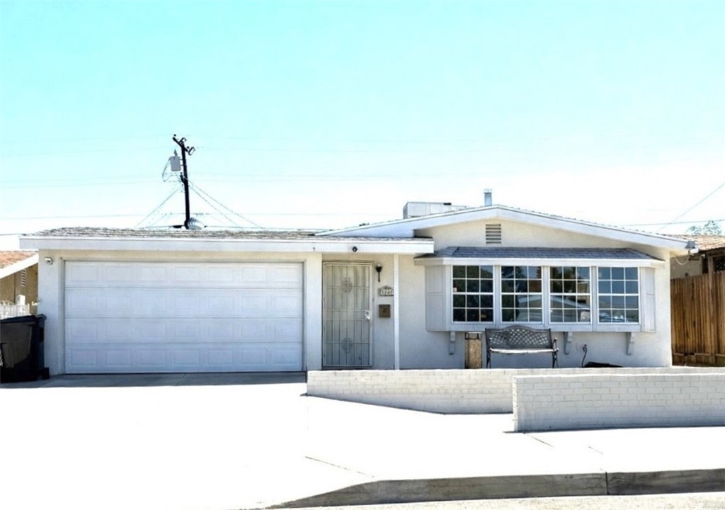 1700 Sunrise Rd.