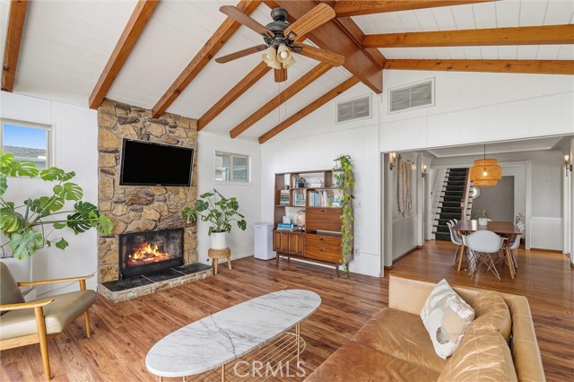 Detail Gallery Image 14 of 44 For 3495 Gaviota Ave, Long Beach,  CA 90807 - 4 Beds | 2/1 Baths