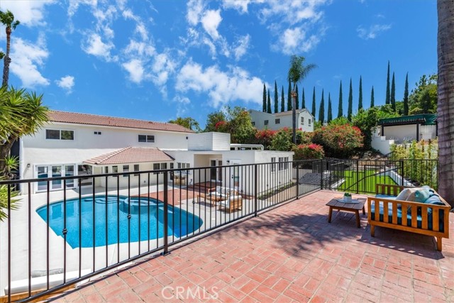3625 Terrace View Drive, Encino CA: https://media.crmls.org/medias/7c00fe2f-ba52-482f-a32d-41b46c9c3156.jpg