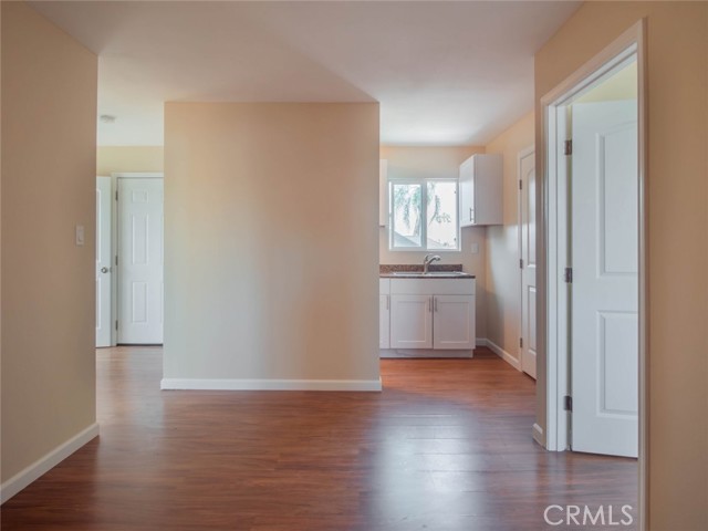 1805 W 35th Street, Los Angeles CA: https://media.crmls.org/medias/7c010337-b371-412e-81ea-ee17e3b28bd2.jpg