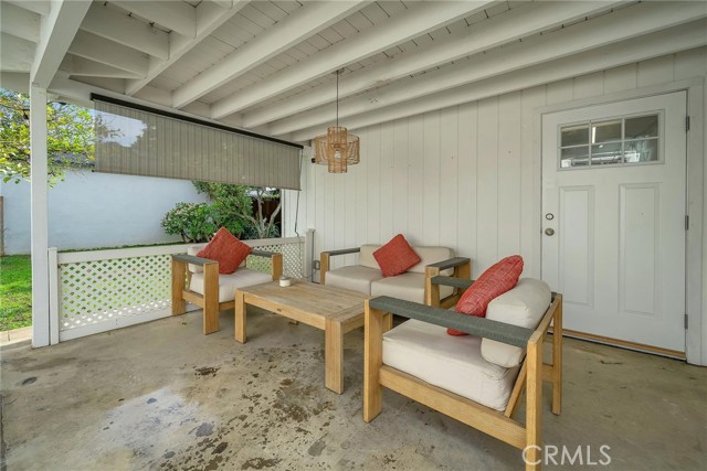 Detail Gallery Image 11 of 15 For 13958 Morrison St, Sherman Oaks,  CA 91423 - 3 Beds | 1 Baths
