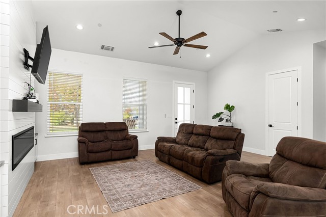 Detail Gallery Image 12 of 48 For 5594 Little Grand Canyon Dr, Paradise,  CA 95969 - 3 Beds | 2 Baths