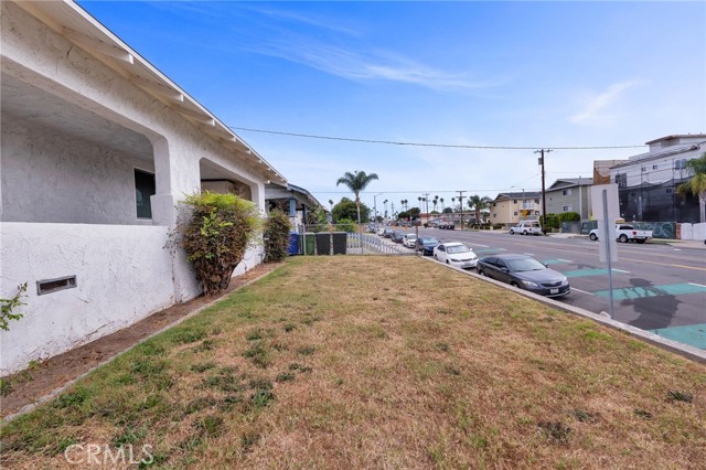 Detail Gallery Image 44 of 46 For 25527 Belle Porte Ave, Harbor City,  CA 90710 - 3 Beds | 2 Baths