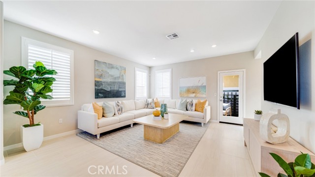 Detail Gallery Image 8 of 29 For 26125 Mercury Dr, Loma Linda,  CA 92373 - 4 Beds | 3 Baths