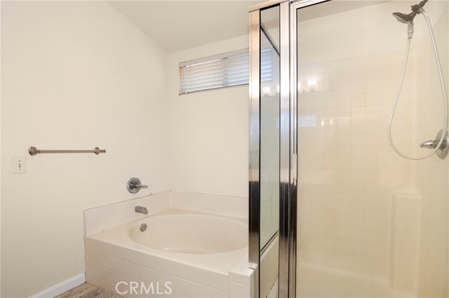 Detail Gallery Image 21 of 30 For 544 Hooper Ave, Simi Valley,  CA 93065 - 3 Beds | 2/1 Baths