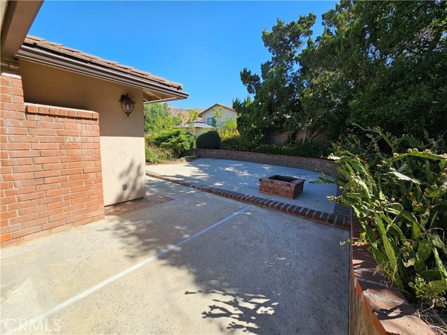 19259 Braemore Road, Porter Ranch CA: https://media.crmls.org/medias/7c033bf1-9211-4ff8-b150-089e0fbb4494.jpg