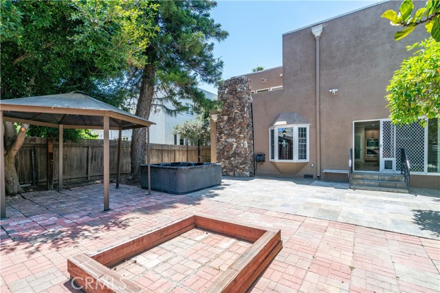 Detail Gallery Image 38 of 63 For 2747 E Ocean Bld, Long Beach,  CA 90803 - – Beds | – Baths