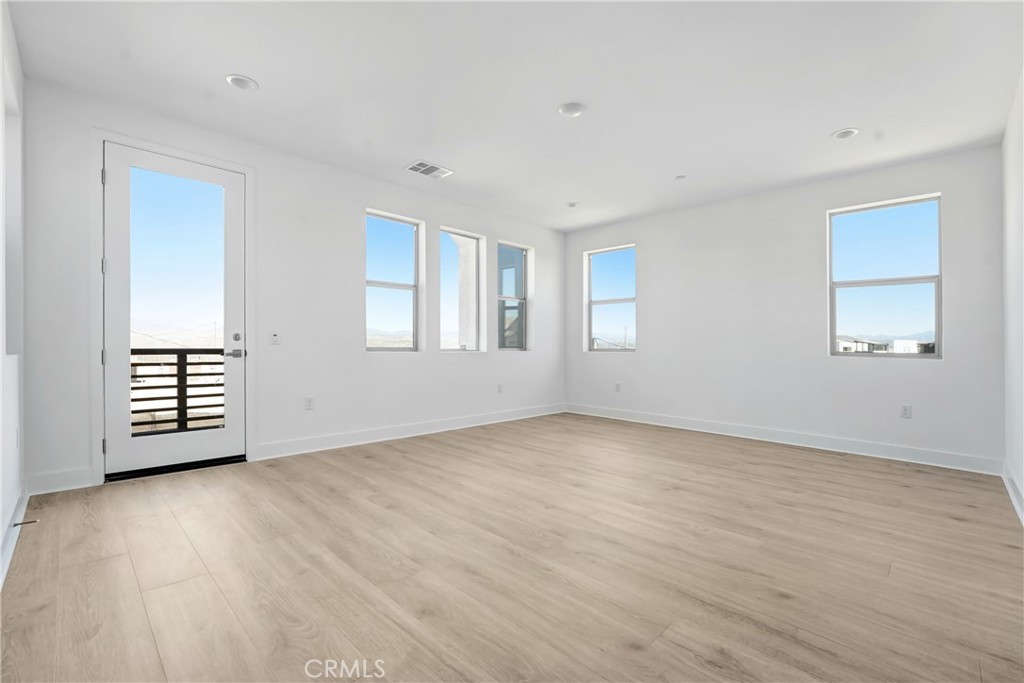 MLS #IG25043551 image #7