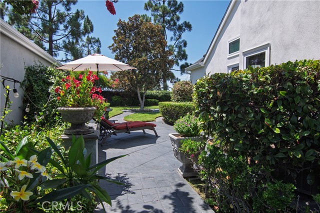 Detail Gallery Image 3 of 44 For 21161 Cedar Ln, Mission Viejo,  CA 92691 - 4 Beds | 2/1 Baths