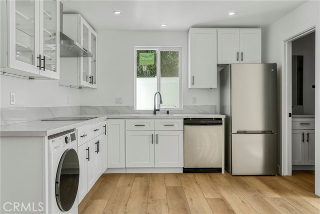 Detail Gallery Image 22 of 52 For 7909 Aldea Ave, Lake Balboa,  CA 91406 - – Beds | – Baths