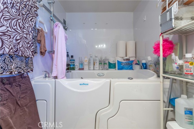 Detail Gallery Image 29 of 37 For 1625 E Appleton St 3j,  Long Beach,  CA 90802 - 2 Beds | 2 Baths