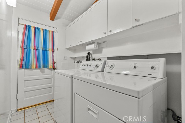 9310 Sophia Avenue photo 29
