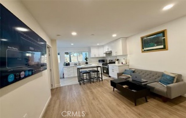 Front Image Thumbnail for CRPW26132691