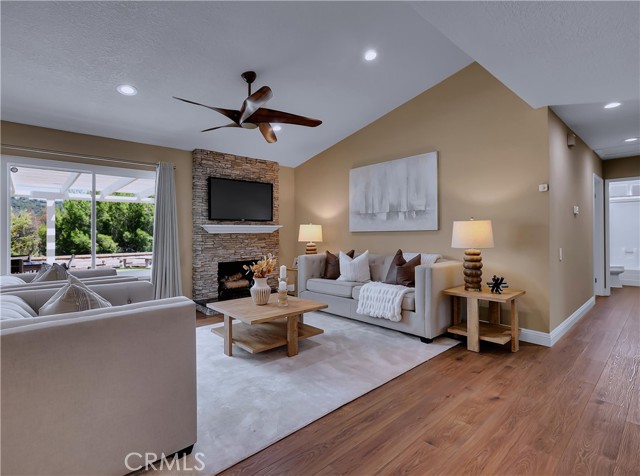 22182 Platino, Mission Viejo CA: https://media.crmls.org/medias/7c085987-6dda-41d5-a7a8-c6a3275f5d03.jpg
