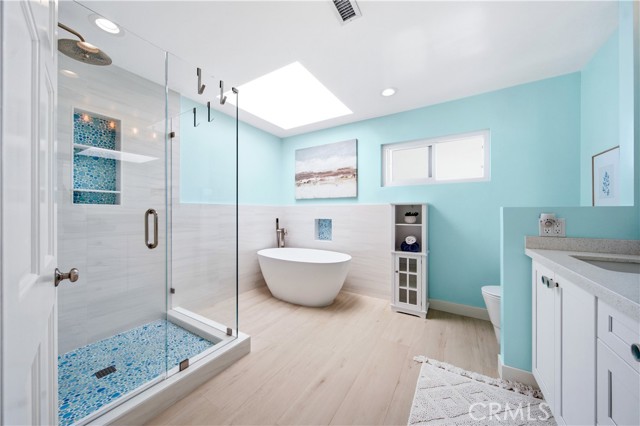 Detail Gallery Image 11 of 29 For 25208 Terreno Dr, Mission Viejo,  CA 92691 - 4 Beds | 3 Baths