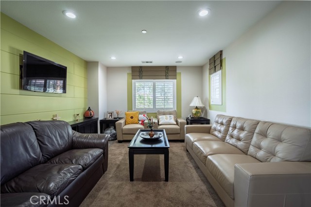 Detail Gallery Image 25 of 36 For 26407 Jean Baptiste, Moreno Valley,  CA 92555 - 5 Beds | 3/1 Baths