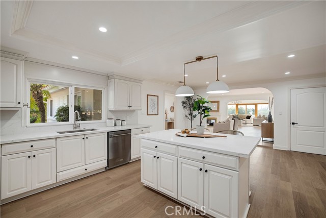 Detail Gallery Image 11 of 35 For 6907 Cherty Dr, Rancho Palos Verdes,  CA 90275 - 4 Beds | 4 Baths