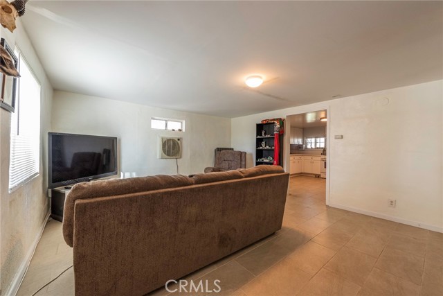 Detail Gallery Image 4 of 16 For 27540 Monroe Ave, Menifee,  CA 92585 - 2 Beds | 1 Baths