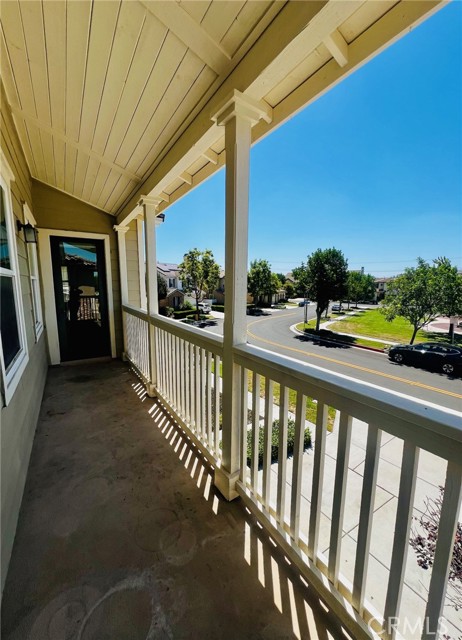 8540 Blue Spruce Street, Chino CA: https://media.crmls.org/medias/7c09e063-816a-4679-9217-ff34c6e84923.jpg