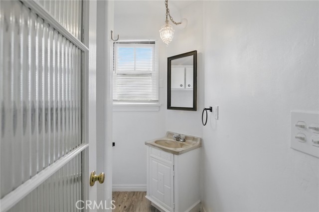 Detail Gallery Image 12 of 18 For 618 E California Bld, Pasadena,  CA 91106 - 0 Beds | 1 Baths