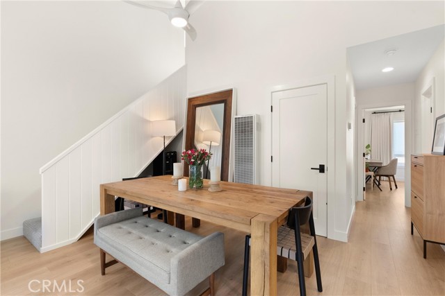 Detail Gallery Image 6 of 26 For 617 1/2 Acacia Ave, Corona Del Mar,  CA 92625 - 2 Beds | 2 Baths
