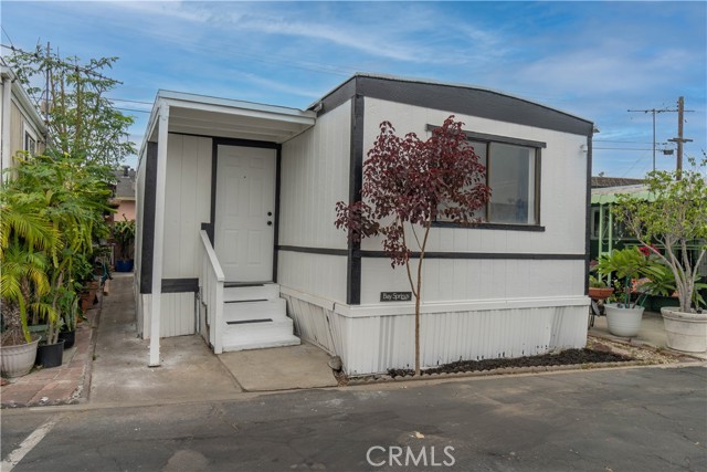 Detail Gallery Image 1 of 21 For 9235 Artesia #13,  Bellflower,  CA 90706 - 2 Beds | 1 Baths